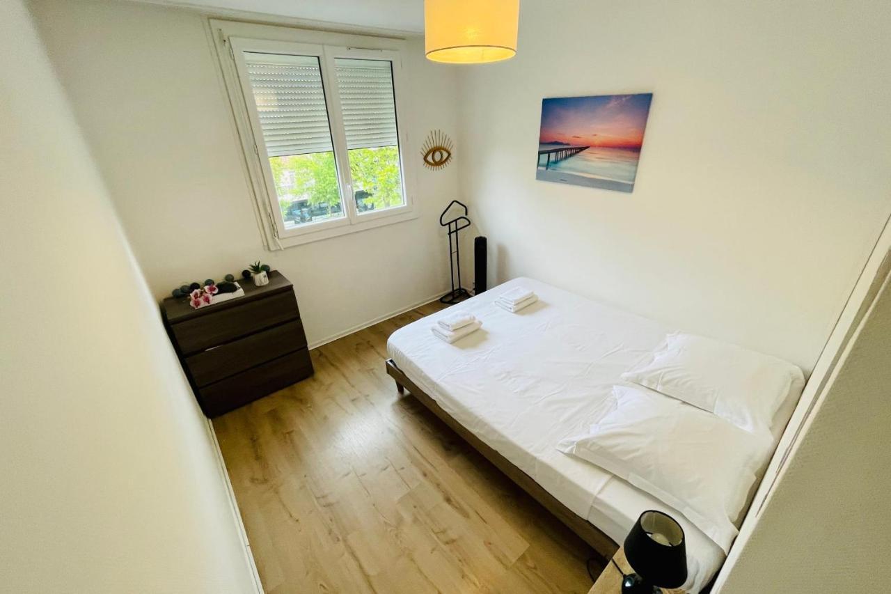 Luminous Apartment With Parking Near The City Center Cenon Eksteriør bilde