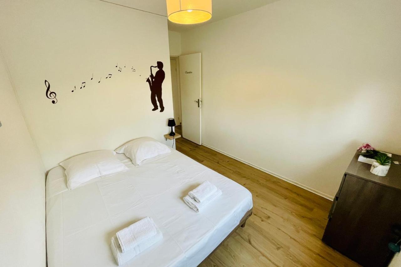 Luminous Apartment With Parking Near The City Center Cenon Eksteriør bilde
