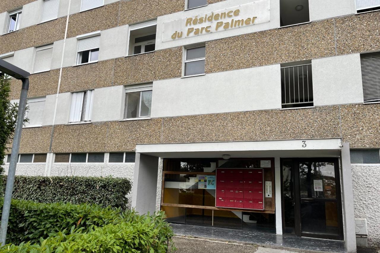 Luminous Apartment With Parking Near The City Center Cenon Eksteriør bilde