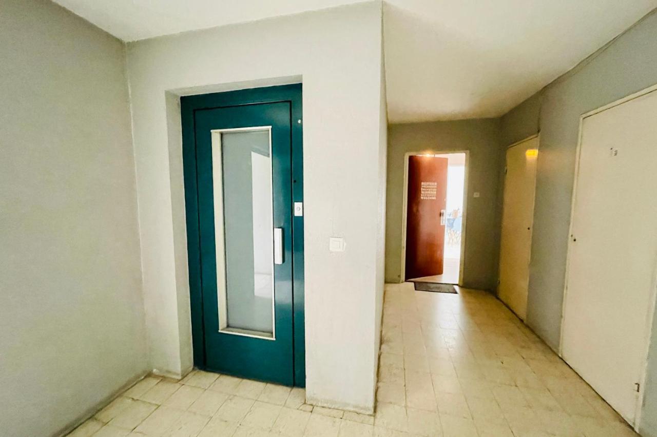 Luminous Apartment With Parking Near The City Center Cenon Eksteriør bilde